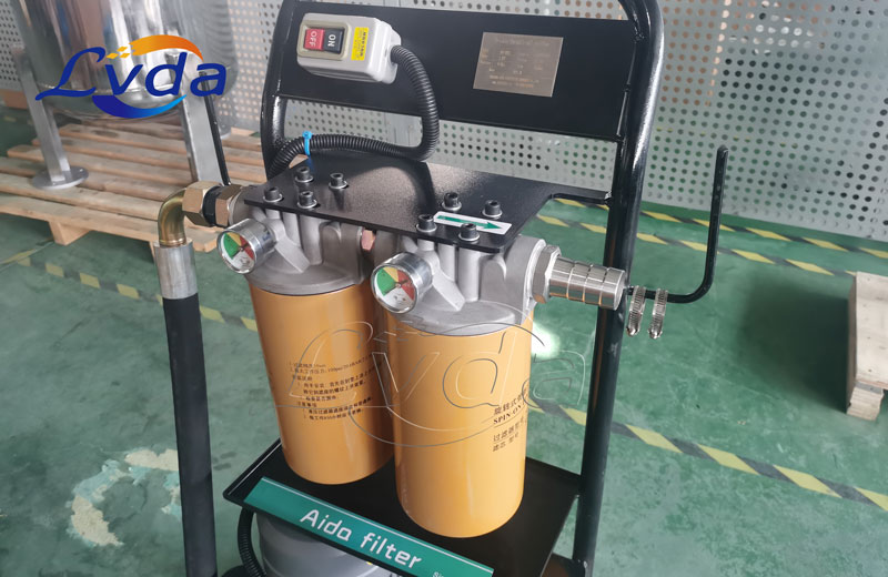 湖北武汉客户莅临Taptap点点净化调查滤油机设备